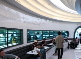 Tesla Diner Loses Chef as Greenspan Focuses on New Deli