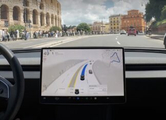 Tesla biedt miljoenen eigenaren een gratis proefperiode van 40 dagen voor volledig zelfrijdend rijden
