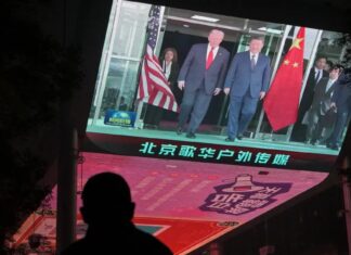 Ekonomická konfrontace mezi USA a Čínou: Bod obratu v globální rovnováze sil