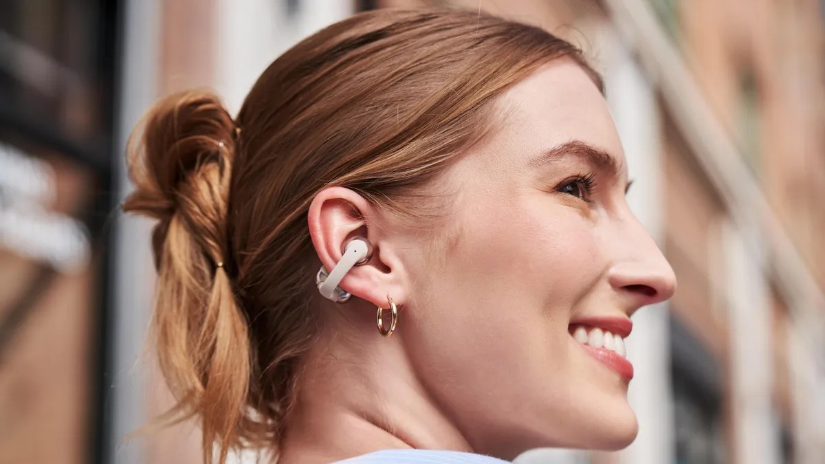 Earbud Terbuka Terbaik tahun 2026: Pilihan Teratas Dari Bose, Shokz, dan Apple