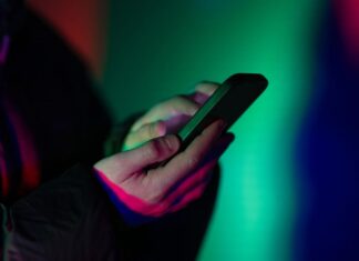 Aplikasi Neon Kembali Setelah Masalah Privasi: Upaya Kedua Membayar Pengguna untuk Rekaman Panggilan