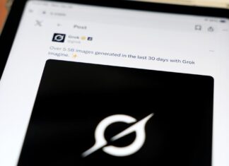 Badan-badan AS Didesak untuk Memutuskan Hubungan dengan Grok milik Elon Musk di Tengah Masalah Keamanan; Indonesia Mencabut Larangan