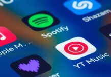 YouTube Music Тепер Пропонує Плейлисти, Згенеровані ІІ
