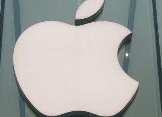 Les directives de l’App Store d’Apple entrent en conflit avec la montée du “Vibe Coding”