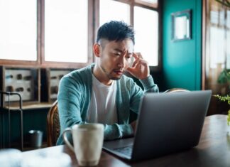 De onzichtbare verkoper: hoe AI-chatbots uw beslissingen op subtiele wijze kunnen manipuleren