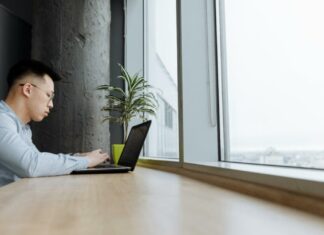 Revitalisasi PC Anda: Microsoft Windows 11 Pro Kini Tersedia dengan Harga Lebih Rendah dari Harga Eceran