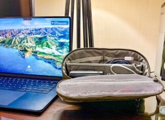 The Only Tech Bag I’ll Let On The Plane